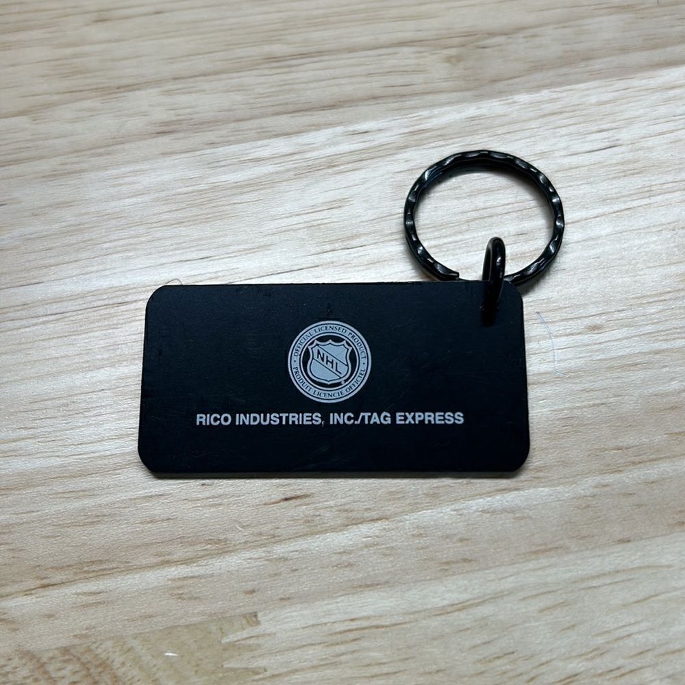 Red Wings Steve KeyChain - Picture 2 of 2